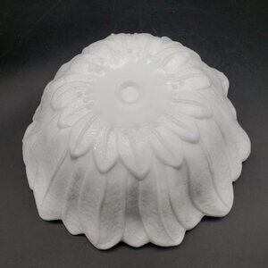 Indiana Glass Lily Pons 7" Bowl Milk Glass Scalloped Edge Vintage Pressed VTG